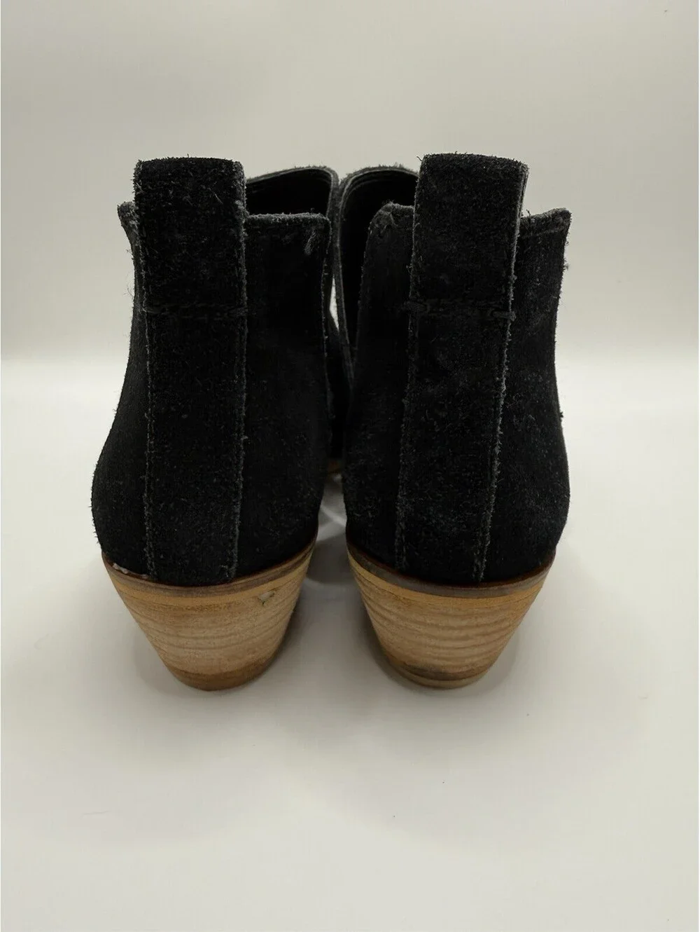 Frye And Co Rubie Cutout Booties Black size 7.5M